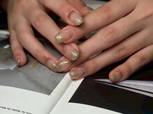 アース ネイルアンドアイラッシュ 甲府昭和店(HAIR & MAKE EARTH Nail&Eyelash)/2色シンプル　¥7500