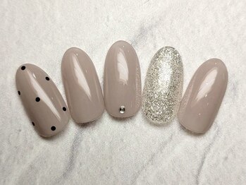 ネイルサロン ラブリーズ 相模大野店(NAIL SALON LOVELLY'S)の写真/相模大野駅1分!アート込み4300円。選べる&カスタマイズできるシンプルArtコース☆オフ無料&1週間保証付き