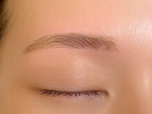 シル シェノン(cil shenon)/眉ワックススタイリング