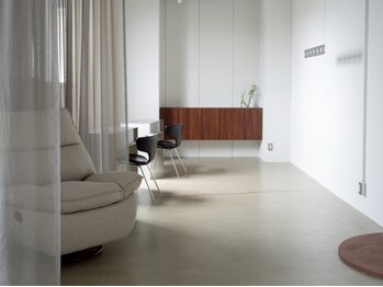 ヌクレオ(n‘ucleo)の写真/モチの良さとフォルムの仕上がりに満足度◎パラジェル&フィルインで自爪を傷めずいつ見ても綺麗なお手元に*