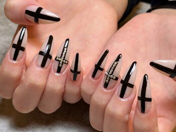 アール(R)/持ち込み十字架アート