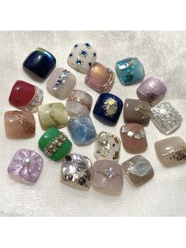 ユーケーネイル(uk nail)/親指アート+ワンカラー