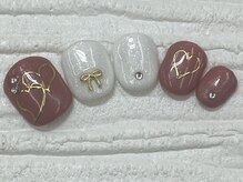 ハニービービー(Honey Bee Bee)/ハート女子ネイル