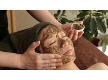 アロマフラワー神楽坂(Aroma Flower)/国産幹細胞ハーブピーリング