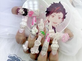 痛ネイル フリル 長さ出し