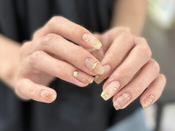 エスペラーンス ネイルの写真/【天王寺駅5分】自爪が短い、折れやすい方にもオススメ★ご希望の本数からOK★指先を見る度うっとり☆彡