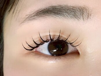 シルズ 梅田店(cils)の写真/最もキレイなバランスに仕上げるため本数制限ナシ!付放題[セーブル／フラットラッシュ／カラー]各種LED有！