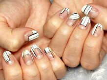 スーン(S∞N)/ブロックネイル