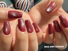 ネイルドットスタジオ 堺筋本町(NAIL DOT STUDIO)/赤マグネット