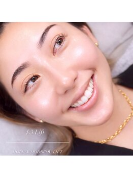 アリイ(ALII)/大人な余裕を感じる抜け感