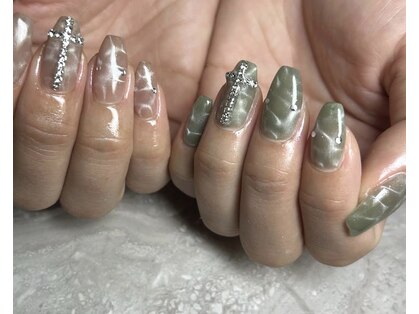 ミュウミュウ(MYUMYU)の写真