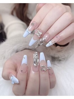 クイーンネイル 新宿(Queen nail)/長さ出し　デザイン放題