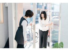 リュネ(lune)/柔らかな日差し後差し込むサロン