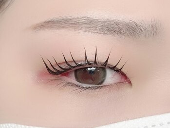 アイラッシュアンドネイルスタジオ ゼン カラスマ(eyelash&nail studio Zen Karasuma)/韓国ロッドで束感マツパ★