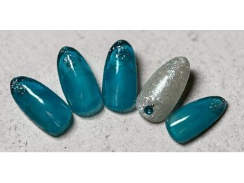 サロンドフェルメール/定額ハンド7700円