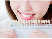 ビーバイビー(BBYB)/美肌を叶えるのは白い歯でした。