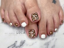 ネイルアトリエルカ(nail atelier LUCA)/W-947 大人可愛いアニマルネイル