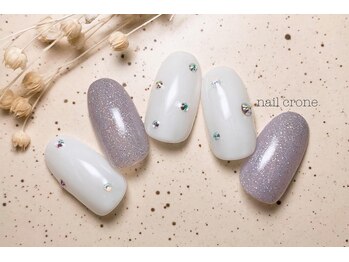 ネイルクローネ(nail crone)/ストーンネイル