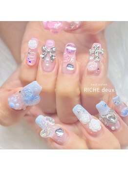 リッシュ トロワ(RICHE trois)/キラキラゴテゴテ推しネイル!