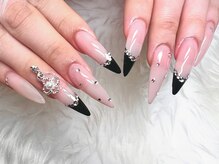 ラマーノミエ(LA MANO MIE)