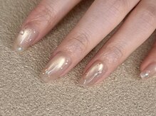 ネイルサロン ジジ 三ノ宮駅前店(JiJi)の雰囲気（人気のマグネットやミラーネイルも種類豊富にご用意しております）