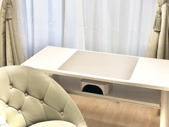 ディベニール(DIVENIRE)/お洒落で清潔な空間です