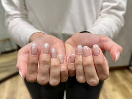 グラデーションネイル￥7,500