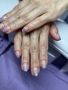 ベビーネイル(Baby nail)/グラデーション