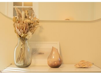 アモ(amo)/待合室