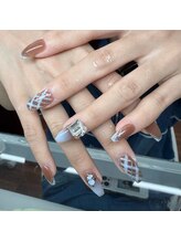 ユミ チップ ジェル ナガサダシ(U.m_)/やり放題