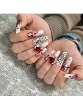 ダリア(Dahlia)/キラキラハートネイル