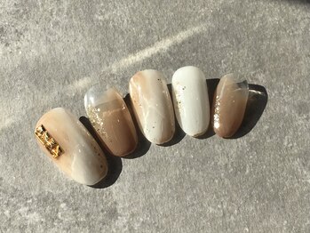 ニュアンスネイル