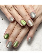 ヘアーアンドネイル ルシア(Hair&Nail Lucia)/秋のマグネットネイル♪