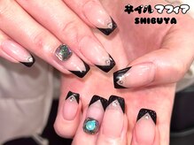 ネイルマフィア 渋谷(NAIL MAFIA)/Vフレンチネイル/大人ネイル