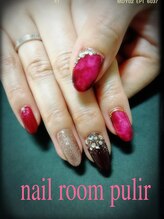 ネイルルーム プリル(Nail Room pulir)/