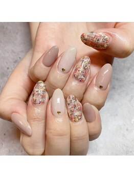 アウグーリ(AUGURI)/ベージュ × ツイード ♪