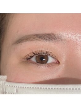 ビオラス(Biolus)/美眉×まつげ　圧倒的美人印象！