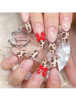 ビジュレア(Bijourea)/