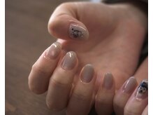 タロウネイル(taro nail)の雰囲気（ねこちゃんやわんちゃんのシールもございます♪magnet）