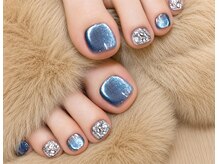 Lien Beauty【リアン】西川口店｜持ち込みデザイン・長さ出し・マグネットネイル/フットマグネットワンカラー