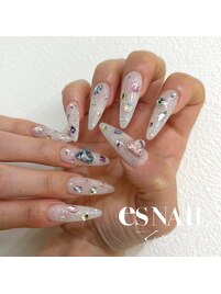 宝石ネイル
