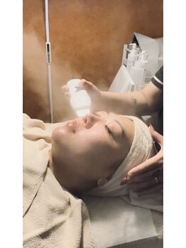 シャロンドットエイチエム(CHALON.HM)/毛穴洗浄＋モデリングパック