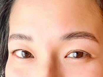 ベースバイループ(BASE BY LOOP)の写真/眉毛は顔の主役!!高い技術とセンスでお客様のお顔にあった眉毛を提案◎男女問わず似合わせ眉に仕上げます★