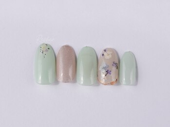 ミントグリーン　お花