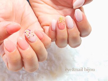 ビジュゥ 緑地公園店/《saki担当》　春ネイル