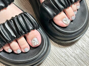 テラス(TERRACE)/ビジュー敷き詰め大人フット