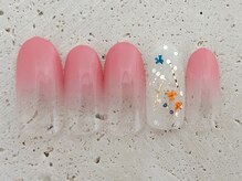 タフィーネイル(Taffy Nail)/Ａコースデザイン　4590円