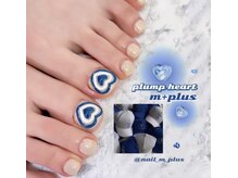 見るたびに気分が上がるフットネイルは今が旬♪持ち込みOK◎