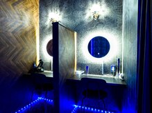 シャルムス(Charmes)の雰囲気（パウダールームでリファやダイソンをご自由にお使いいただけます）