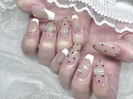 【Aina】ドットネイル